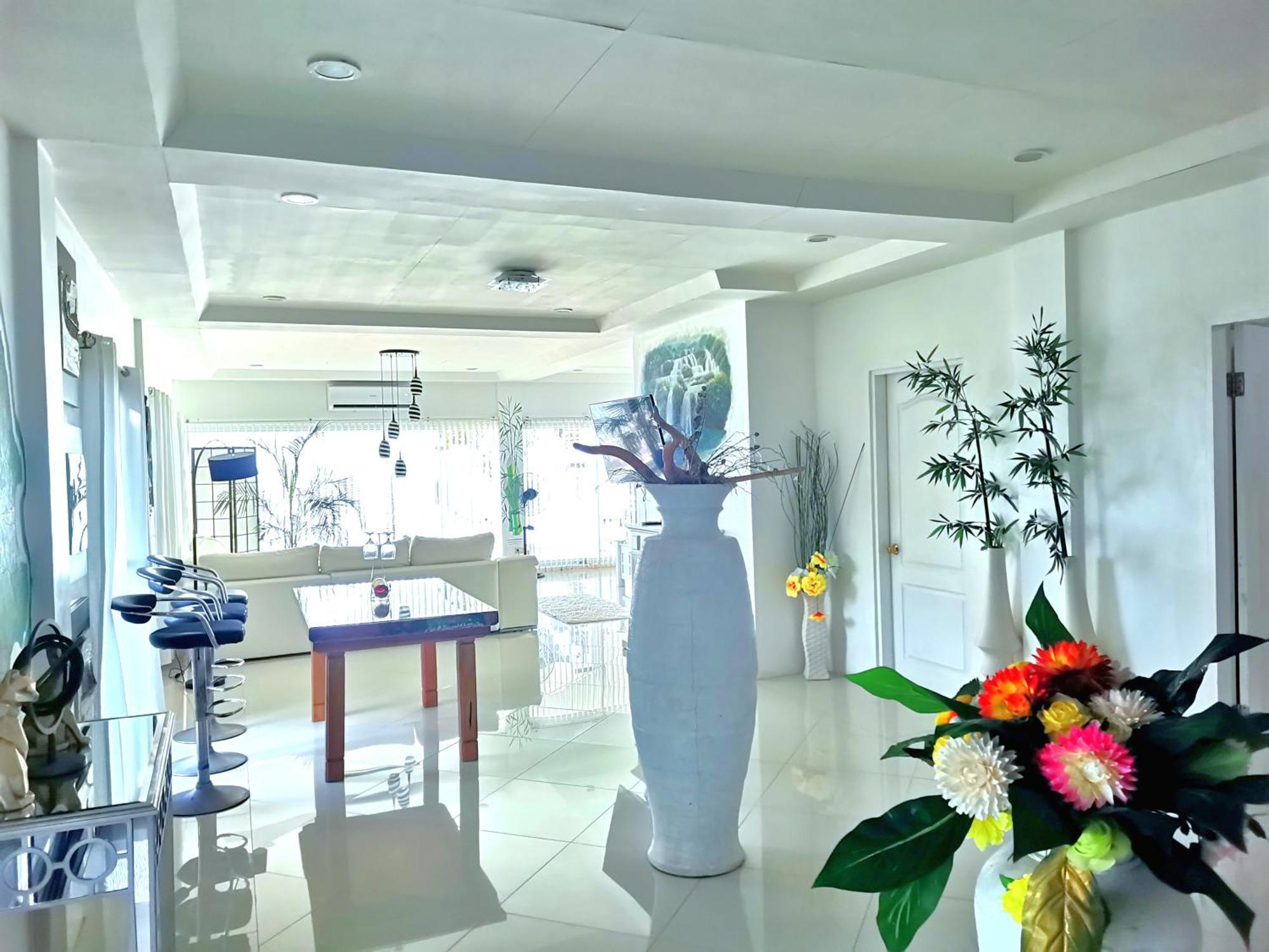 Beach Front White House Villa Maria  Esterno foto
